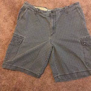 Men’s blue plaid shorts